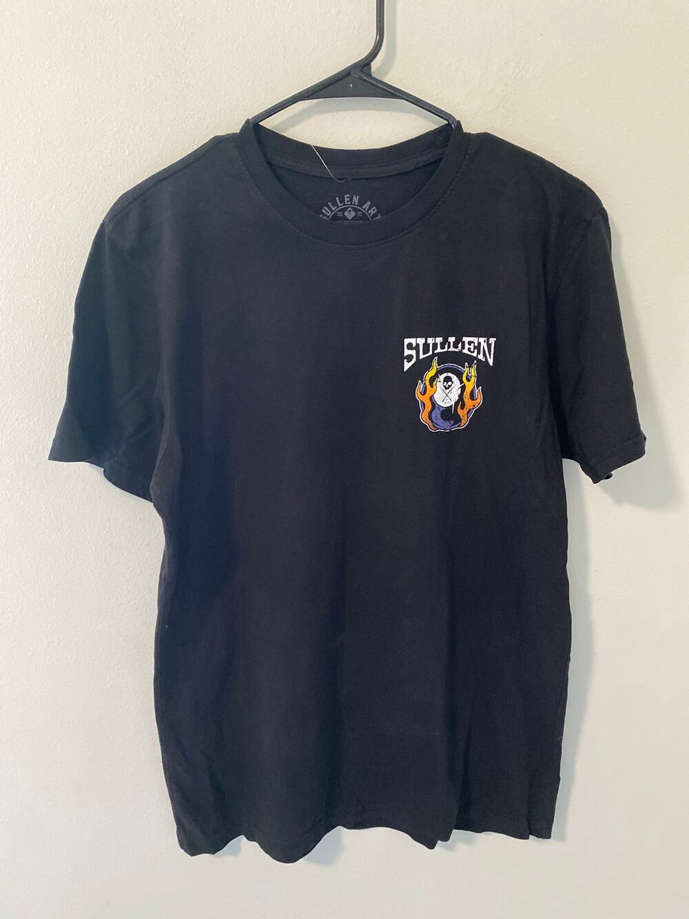 New Sullen Clothing Don't Scratch Me, Black T-Shirt Size Small